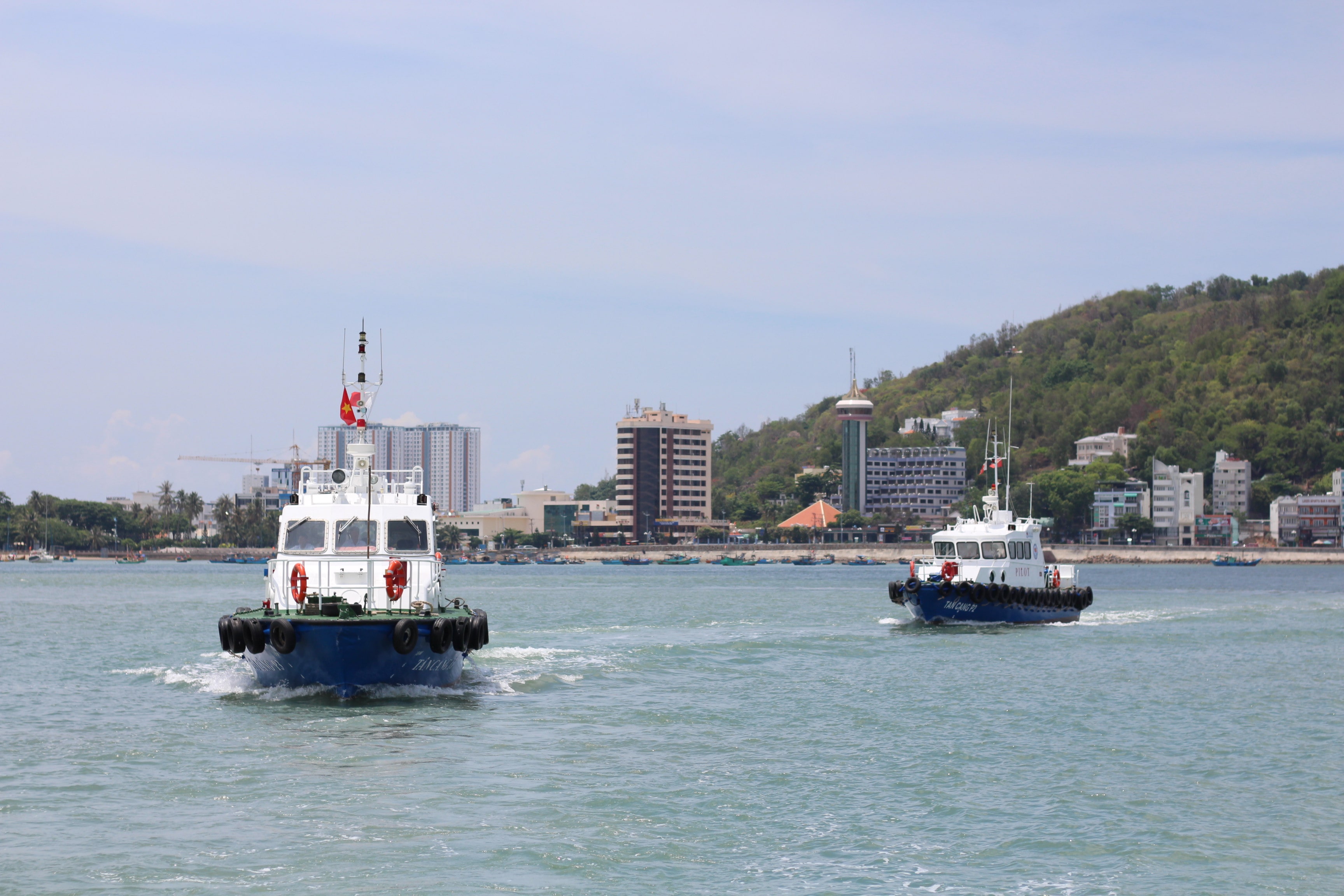 The first year navigating military ships